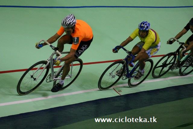 Fotos Ciclismo 6 Horas de Euskadi 2004 016