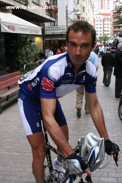 Fotos Ciclismo Euskal Bizikleta 2006 003