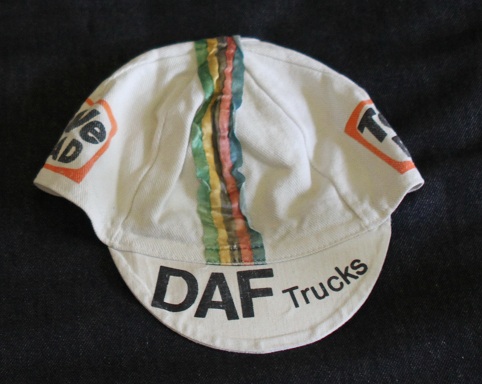 cap 1982 daf trucks teve blad