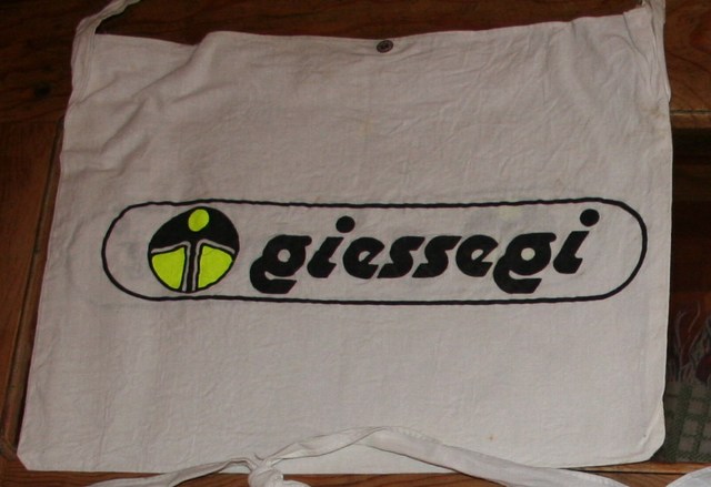 musette 1993 mercatone uno giessegi trasera