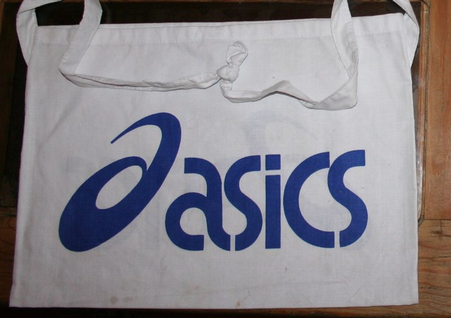musette 1997 asics