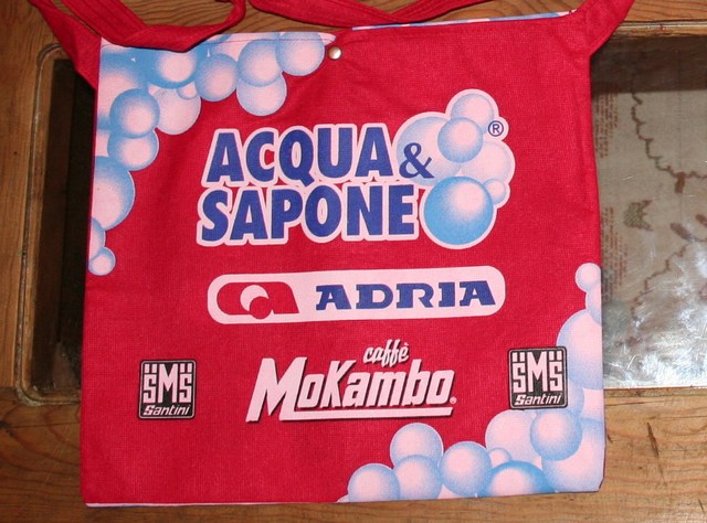 musette 2005 acqua sapone adria mokambo