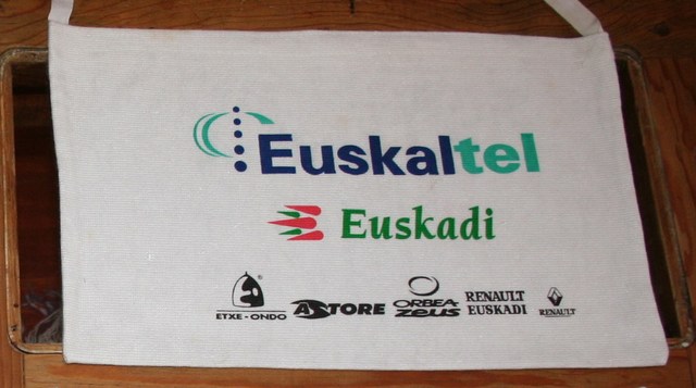 musette 2002 euskaltel euskadi blanca