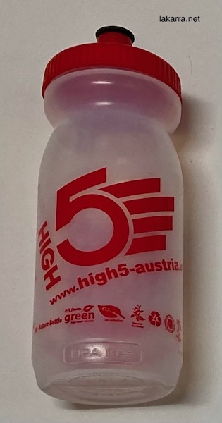 bidon 2022 eu bottle austria orvi high5 trasera