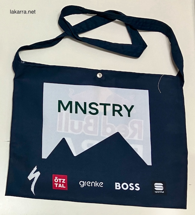 musette-2024-red-bull-bora-hansgrohe-tour-mnstrry-trasera